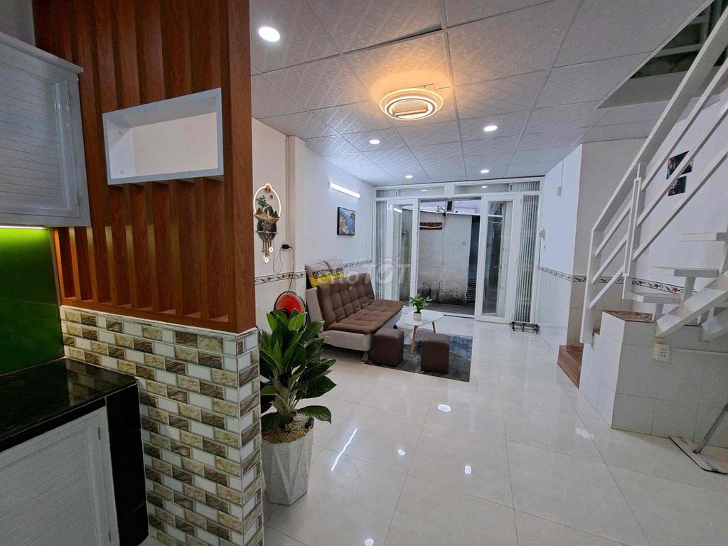 Quận8 . 29m2.2PN.2wc chỉ nhỉnh hơn 2 tỷ cxx nhỏ xíu. Mua bán nhà ở tại Quận 8 Tp Hồ Chí Minh được đăng bởi Nguyen Xuan hình 4