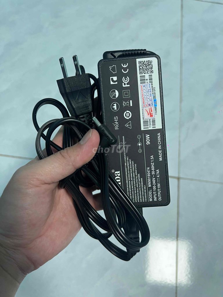 Sạc laptop ASUS MN90W190474 Đen. Mua bán Phụ kiện (Màn hình, Chuột...) tại Huyện Đức Trọng Lâm Đồng được đăng bởi Nguyễn Đức Tuấn hình 1