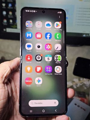 Samsung Galaxy Z Flip5 256GB giá rẻ trải nghiệm