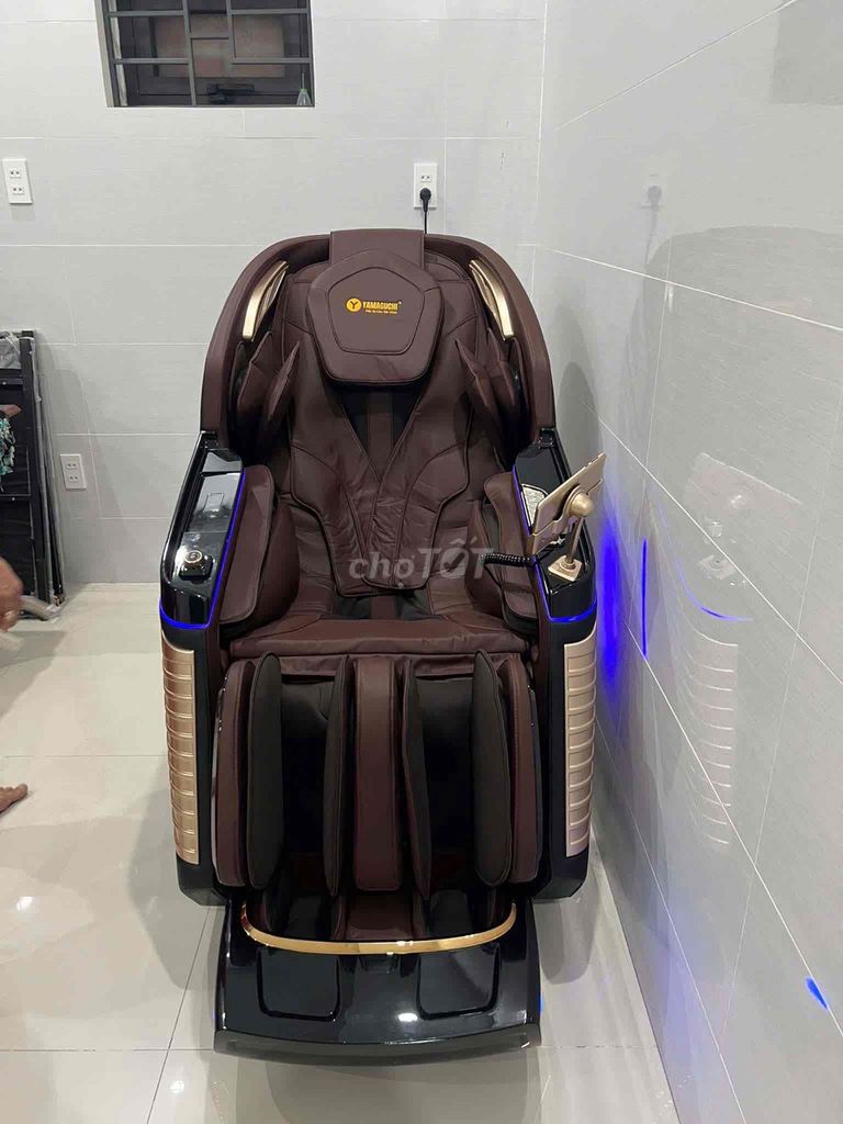 Ghế massage Yamaguchi Nhật Bản Nâu. Mua bán Bàn ghế tại Quận Cẩm Lệ Đà Nẵng được đăng bởi Trương Lệ hình 1