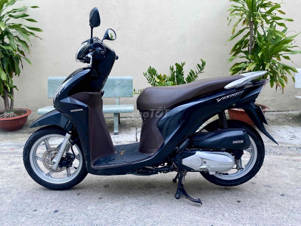 Honda Vision 2020 черный, с номерами Хошимина, от собственника