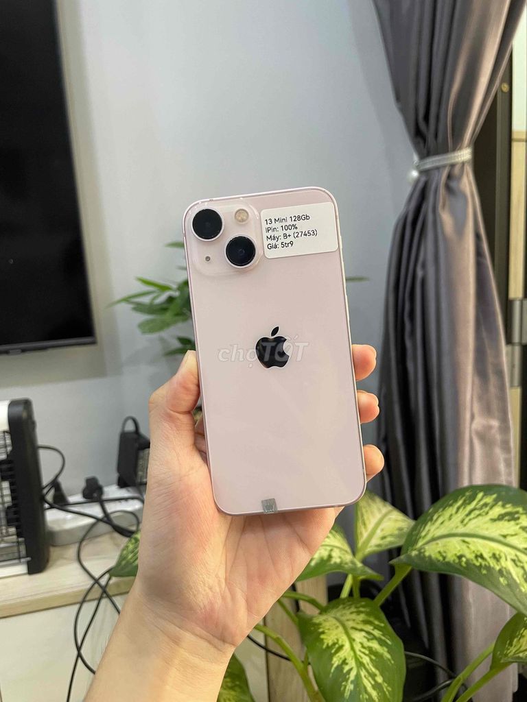 Apple iPhone 13 Mini 128Gb (Hồng), Zin đẹp 98.5%. Mua bán Điện thoại tại Huyện Hóc Môn Tp Hồ Chí Minh được đăng bởi Luân Hoài hình 1