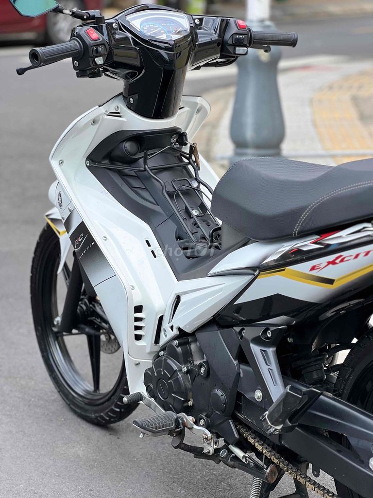 exciter xuống áo full 2010. Mua bán Xe máy tại Quận Cẩm Lệ Đà Nẵng được đăng bởi THẮNG MUA BÁN XE MÁY hình 9