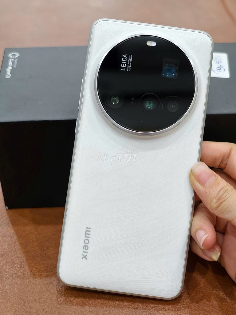 Xiaomi 15 Ultra 12-256gb màu Trắng Fullbox đẹp 98%. Mua bán Điện thoại tại Quận Đống Đa Hà Nội được đăng bởi Hn Store hình 1