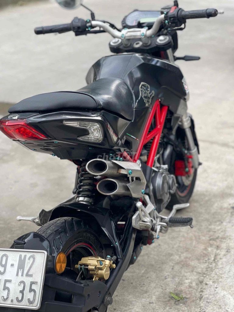 Benelli TNT125 Bstp có cccd chủ xe. Mua bán Xe máy tại Quận Bình Tân Tp Hồ Chí Minh được đăng bởi Nguyễn Trần Khắc Trường hình 3