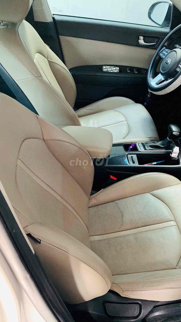 Kia Optima 2019 Optima 2.0AT - 51560 km. Mua bán Ô tô tại Quận Cái Răng Cần Thơ được đăng bởi Bích Vân hình 5