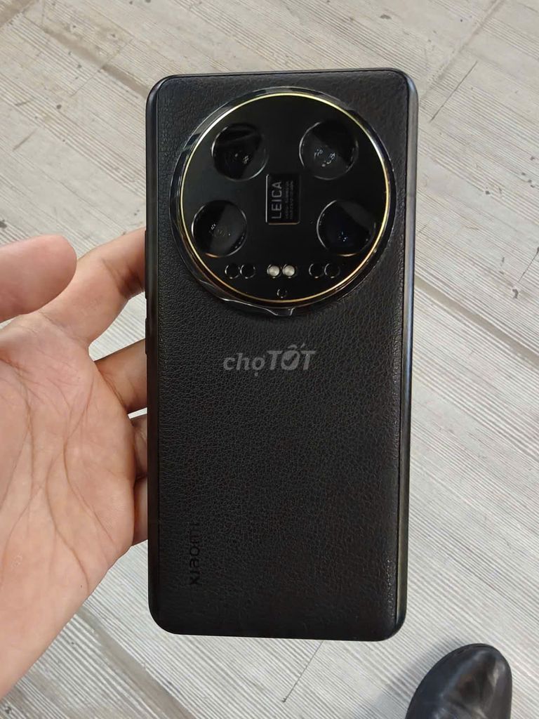 Xiaomi 14 Ultra đen lưng da zin kèm sạc 90w. Mua bán Điện thoại tại Quận Cầu Giấy Hà Nội được đăng bởi Tên chưa cung cấp hình 1