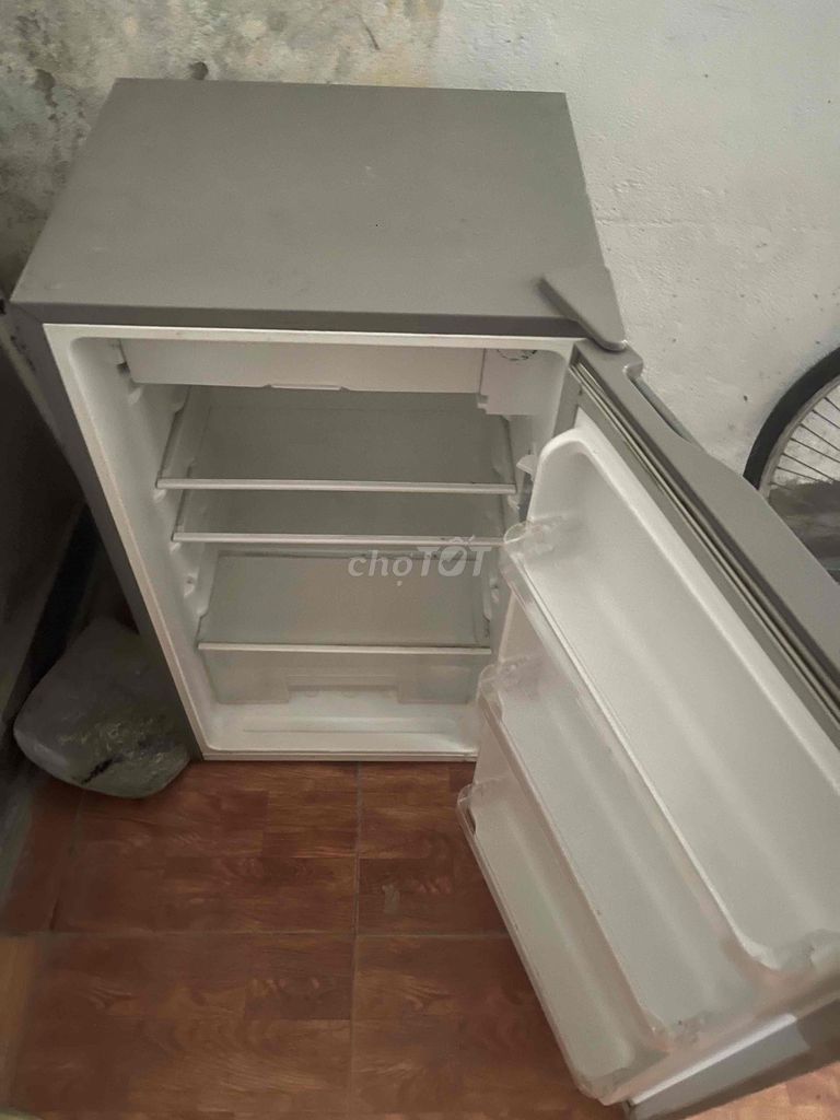 Tủ lạnh Electrolux màu Xám. Mua bán Tủ lạnh tại Quận Hoàng Mai Hà Nội được đăng bởi Kenny Trang Nguyen hình 1