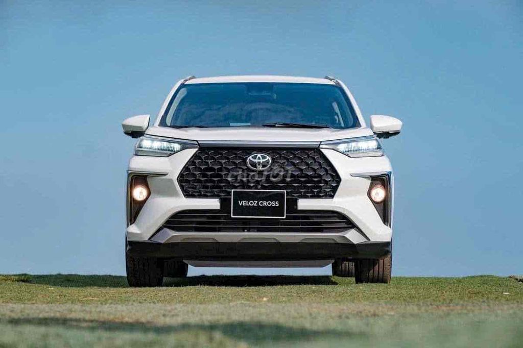 Toyota Veloz Cross 2025. Mua bán Ô tô tại Quận Bình Thạnh Tp Hồ Chí Minh được đăng bởi Trọng Hậu Toyota HCM hình 4