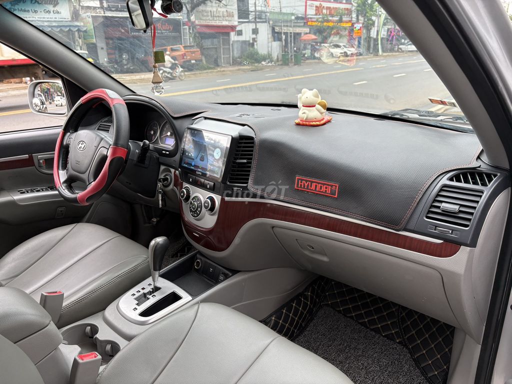 Hyundai Santa Fe 2008 2.2L 4WD - 86000 km. Mua bán Ô tô tại Huyện Đức Trọng Lâm Đồng được đăng bởi Nguyễn Hữu Dự hình 8