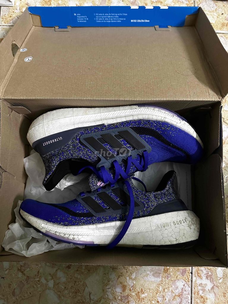 Giày Adidas Ultraboost Light shoes