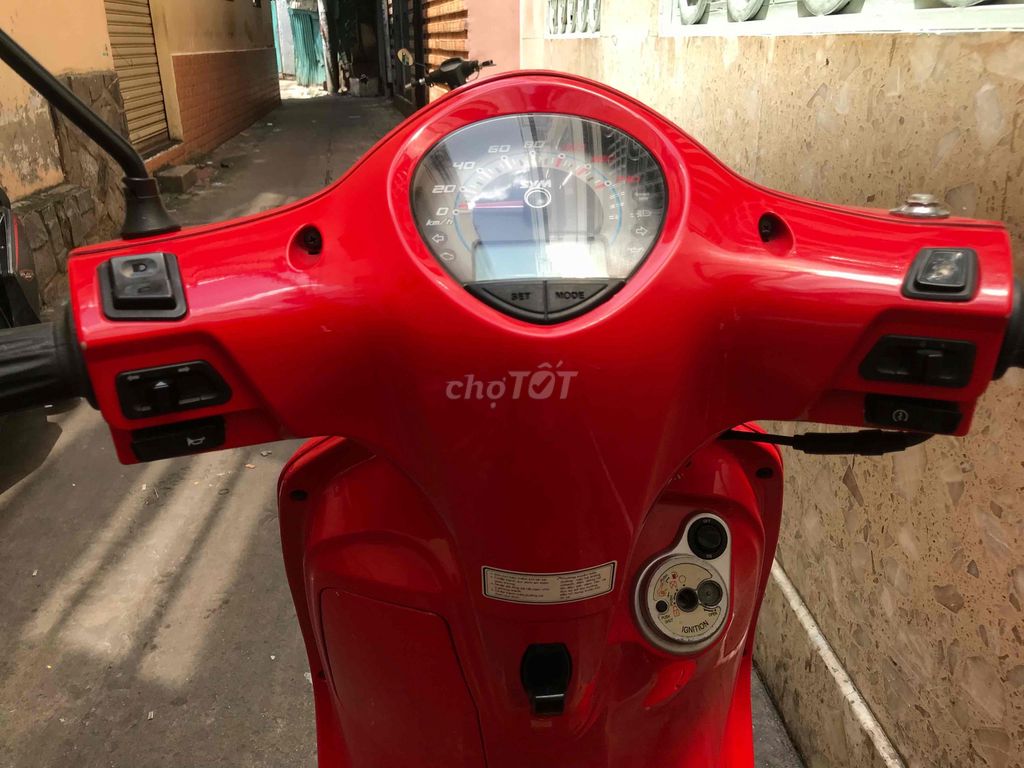 ✅ Elizabeth Venus 125 Fi Điện Tử, Siu êm, BSTP 1C. Mua bán Xe máy tại Quận 6 Tp Hồ Chí Minh được đăng bởi Long hình 2