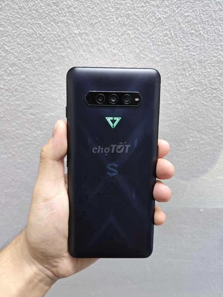 Black Shark 4 Pro 12GB/256GB Đen. Mua bán Điện thoại tại Quận Bắc Từ Liêm Hà Nội được đăng bởi Minh Hien hình 1