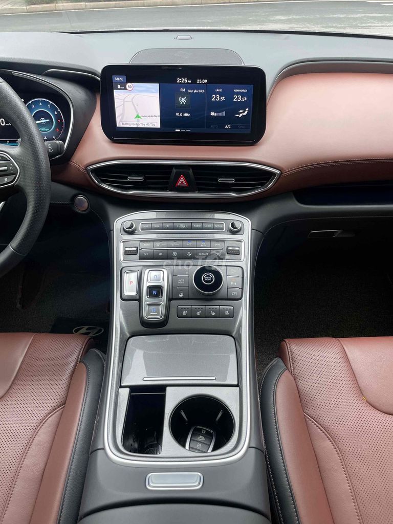 Hyundai Santa Fe 2022 2.5 Xăng Đặc Biệt  - 1 chủ.. Mua bán Ô tô tại Quận Cầu Giấy Hà Nội được đăng bởi CHỢ ÔTÔ CẦU GIẤY hình 15