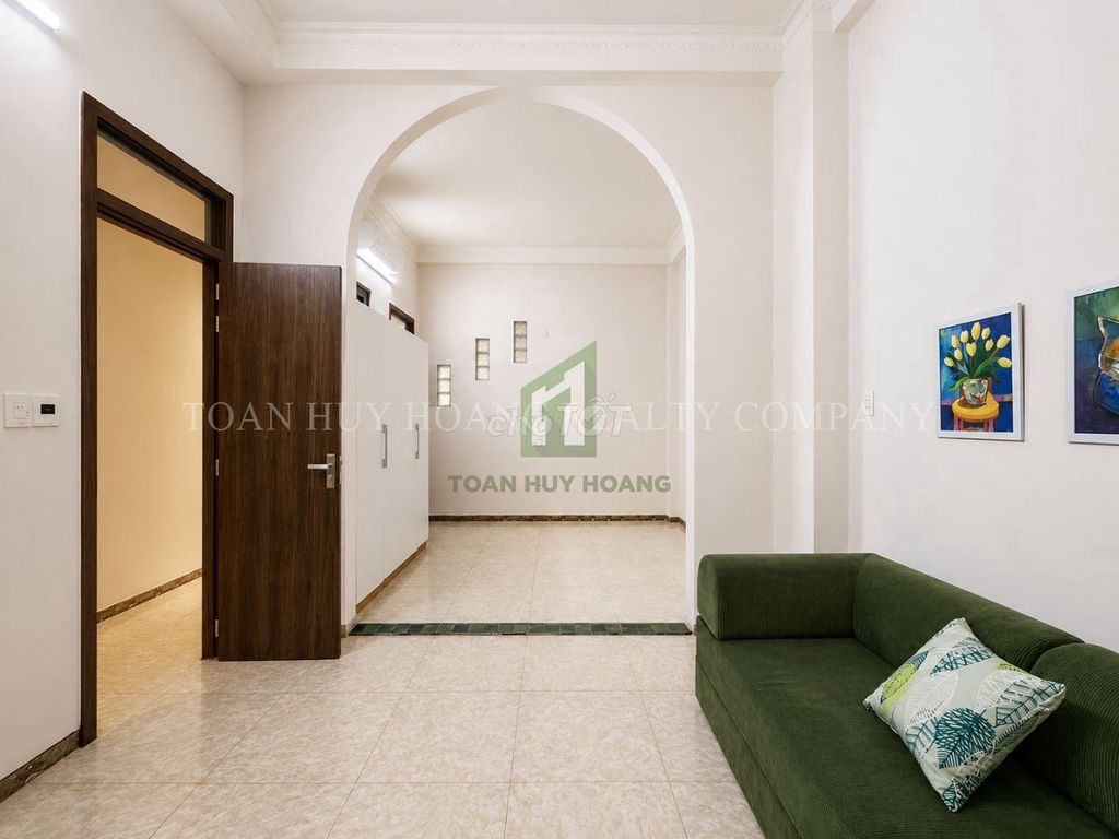Bright 3-bedroom house with yard and new furniture on Chế Lan Viên — photo 11