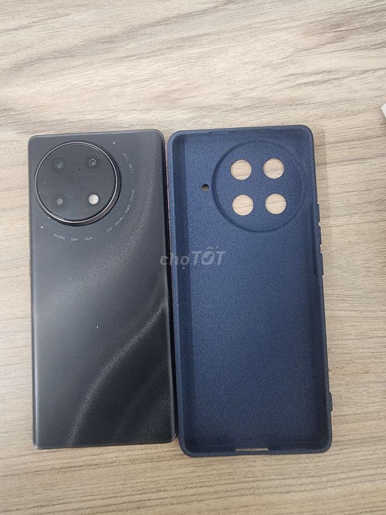 Tecno Camon 30S 256GB Đen. Mua bán Điện thoại tại Huyện Long Điền Bà Rịa - Vũng Tàu được đăng bởi Nguyễn Công Minh Chính hình 1