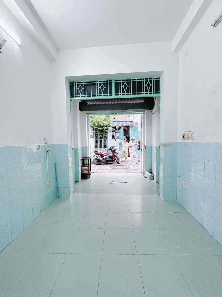 Q4, Tôn Đản, 4 Tầng, Ngang 3 x 8, Khu Dân Cư Hiện Hữu, 3.99 Tỷ Đường Tôn Đản, Phường 4, Quận 4, Tp Hồ Chí Minh Quận 4 Tp Hồ Chí Minh