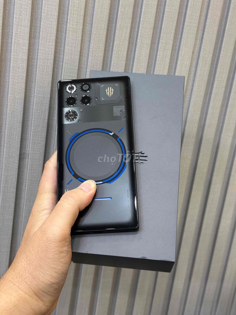 Redmagic 11 Pro Plus 16/512GB Chip 8elite gen 5 99. Mua bán Điện thoại tại Quận Ninh Kiều Cần Thơ được đăng bởi Quý Mobile Cần thơ hình 1