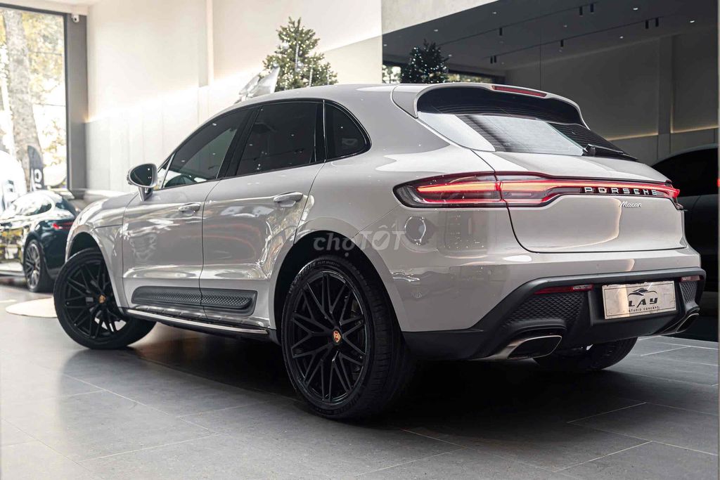 Porsche Macan Model 2022 Xám/Trắng Kem Siêu Hiếm. Mua bán Ô tô tại Quận 7 Tp Hồ Chí Minh được đăng bởi Thật Nguyễn LongAnh Auto hình 4