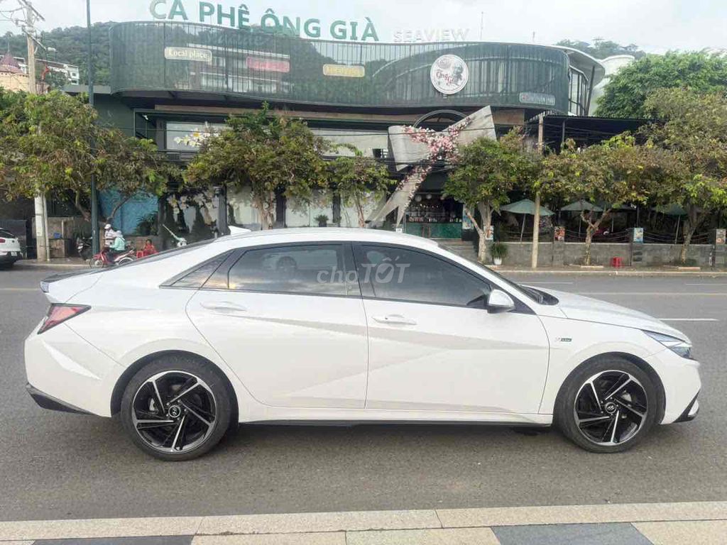 Bán nhanh Hyubdai Elantra 1.6 Tb Nline model 2024. Mua bán Ô tô tại Quận Bình Tân Tp Hồ Chí Minh được đăng bởi SONIC CAR CARE hình 4