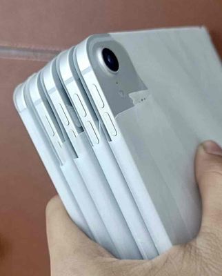 iPad Pro 2018 11inch 64GB 4G silver New body 1978. Mua bán Máy tính bảng tại Quận Thanh Khê Đà Nẵng được đăng bởi TT PHONE 