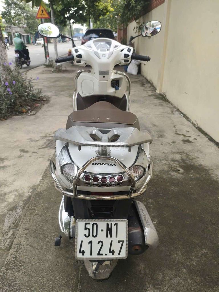 Laed  125cc biển TP xe dẹp máy rin êm. Mua bán Xe máy tại Thành phố Dĩ An Bình Dương được đăng bởi Cửa hàng xe máy Anh Khoa  hình 7