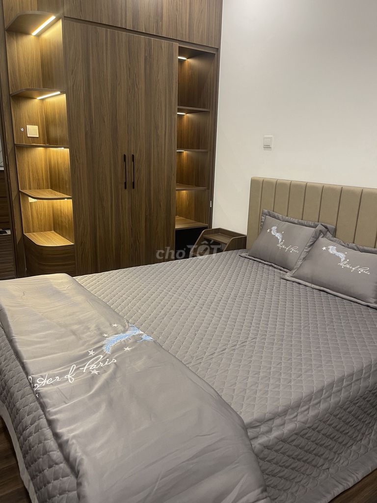 Элитная квартира в ЖК Hoàng Huy Commerce, башня Camelia