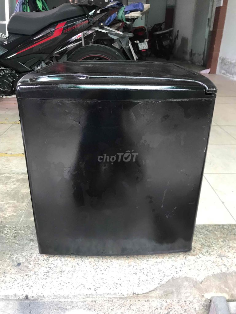 tủ lạnh Sanyo 50l zin lạnh nhanh tk điện