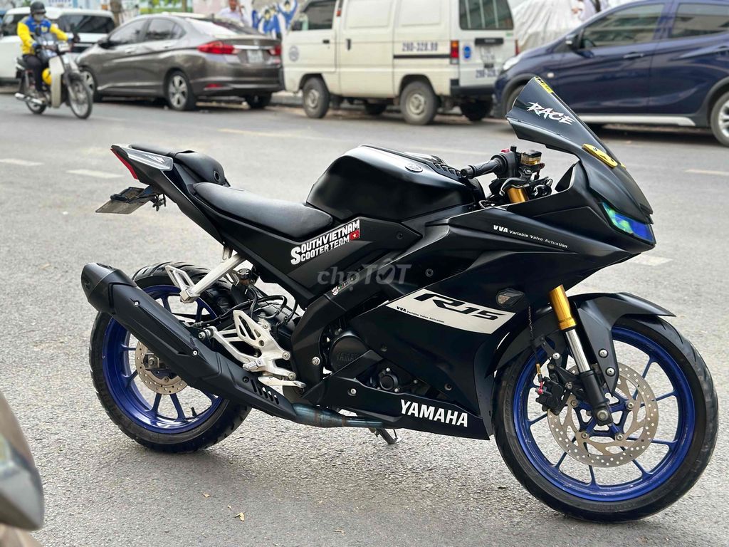 xe R15V3- côn tay máy zin. Mua bán Xe máy tại Quận Nam Từ Liêm Hà Nội được đăng bởi cửa hàng xe máy yến thắng  hình 2