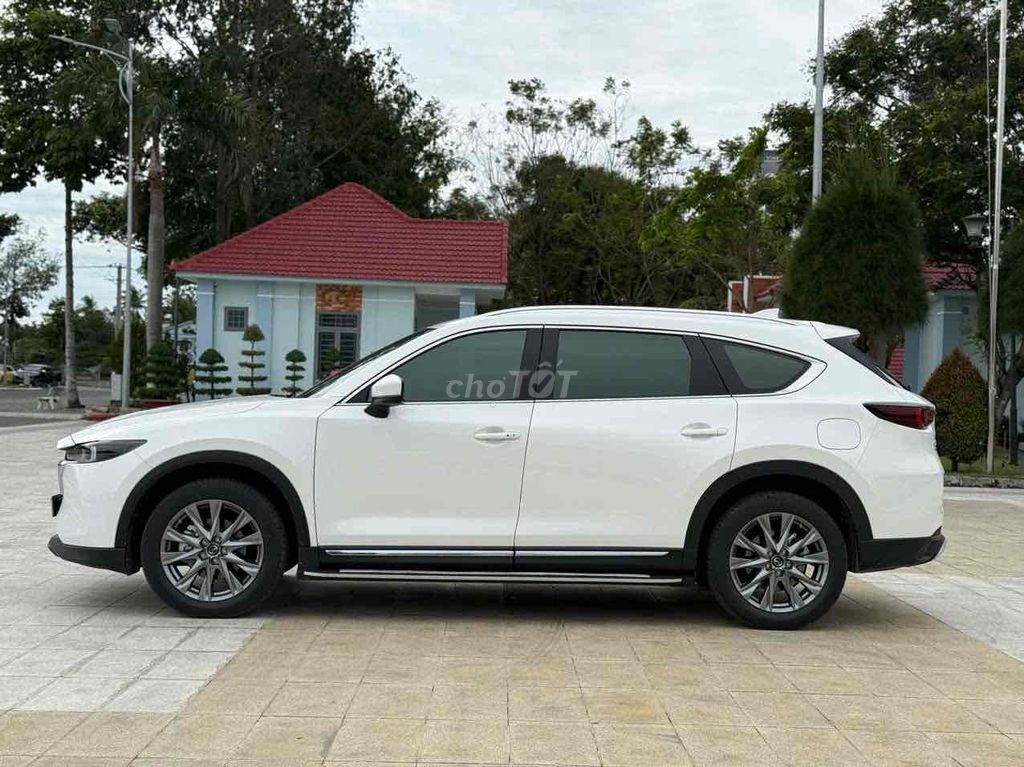 Mazda CX 8 2.5 AT - 3500 km. Mua bán Ô tô tại Thành phố Thủ Đức Tp Hồ Chí Minh được đăng bởi Khoa Nguyen Mua Bán Suzuki Miền Nam hình 2