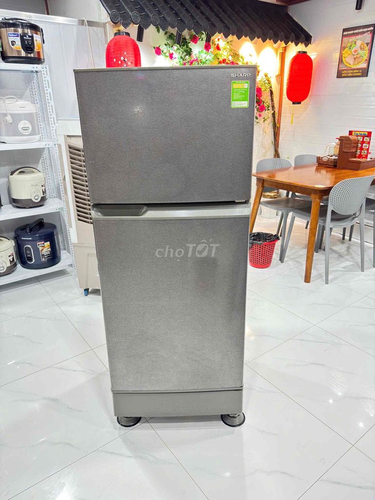 Tủ lạnh Sharp 165L qua sử dụng 1tr9 tiết kiệm đien. Mua bán Tủ lạnh tại Quận Cái Răng Cần Thơ được đăng bởi võ hoàng mến hình 1