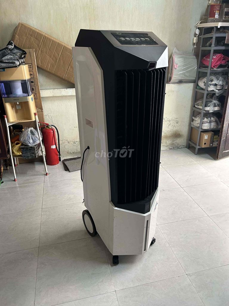 Quạt làm mát không khí Boss S106. Mua bán Quạt tại Quận 1 Tp Hồ Chí Minh được đăng bởi Linh hình 1