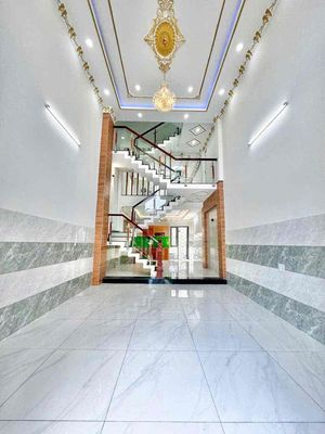 Townhouse 64 m² · 5 bed · Đường Ao Đôi