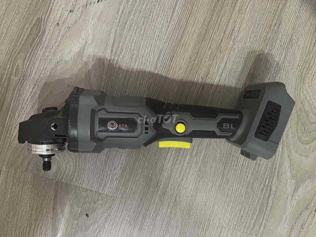 Máy mài pin NAKATA BL 100mm mất kẹp lưỡi. Mua bán Đồ chuyên dụng, Giống nuôi trồng tại Huyện Trảng Bom Đồng Nai được đăng bởi Bình Phan hình 1