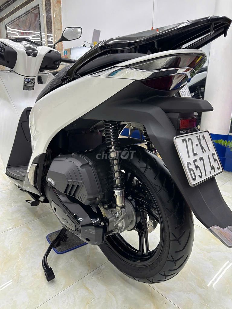 🌈MỚI VỀ SH 150  Abs Màu trắng cực hót. Mua bán Xe máy tại Thành phố Vũng Tàu Bà Rịa - Vũng Tàu được đăng bởi XE MÁY BẢO THANH  TPVŨNG TÀU hình 4