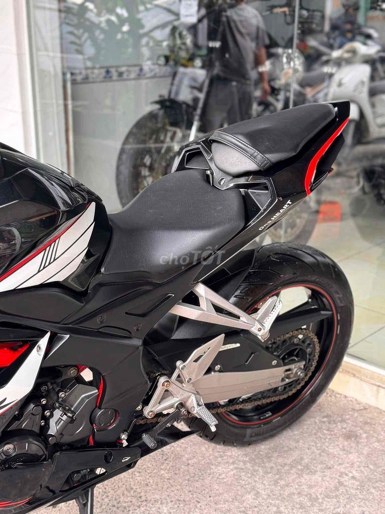 CBR 250 Cân ban. Mua bán Xe máy tại Quận Bình Tân Tp Hồ Chí Minh được đăng bởi Tý motor hình 5