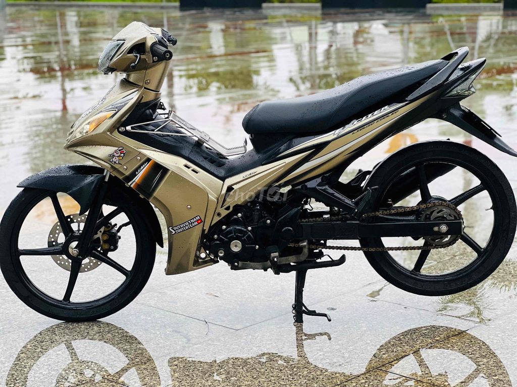 Ex 135 xún áo đi mâm kiểng máy êm chạy bốc. Mua bán Xe máy tại Thị xã Điện Bàn Quảng Nam được đăng bởi Mạc Xuân Huy hình 6