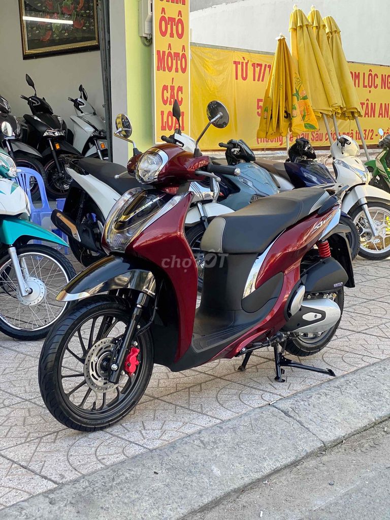 SH mode 2022 ABS chuẩn 7k9 km siêu đẹp zin✅. Mua bán Xe máy tại Quận Ninh Kiều Cần Thơ được đăng bởi Hiếu Xe máy Tân Liên Hưng 2 hình 3