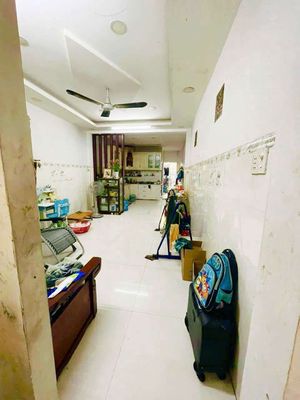 Nhà măt tiền đường 4x25  ĐHT ,kd đa nghành. Mua bán nhà ở tại Quận 12 Tp Hồ Chí Minh được đăng bởi Phạm Trâm 
