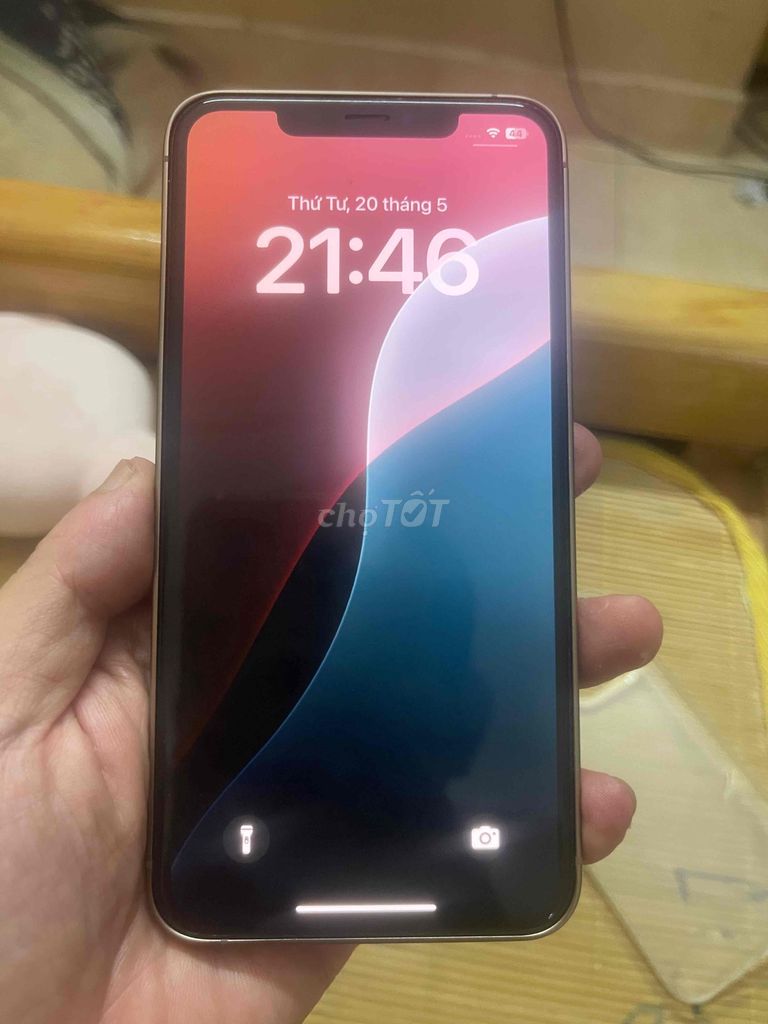 iPhone Xs Max 256GB Vàng cát. Mua bán Điện thoại tại Quận Thanh Xuân Hà Nội được đăng bởi Linh Chu hình 1