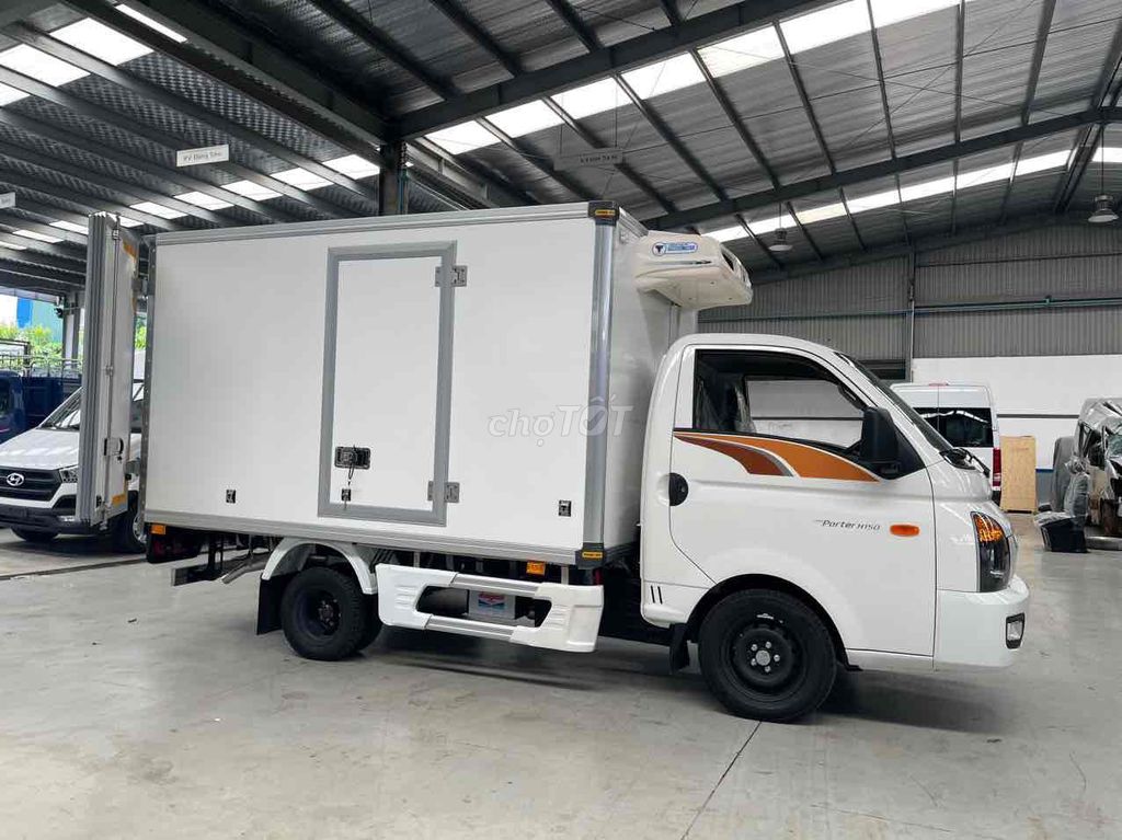 Cần thanh lý 1.5 tấn Đông lạnh sẵn giao ngay. Mua bán Xe tải, xe ben tại Thành phố Biên Hòa Đồng Nai được đăng bởi XE TẢI HYUNDAI TRẢ GÓP hình 1