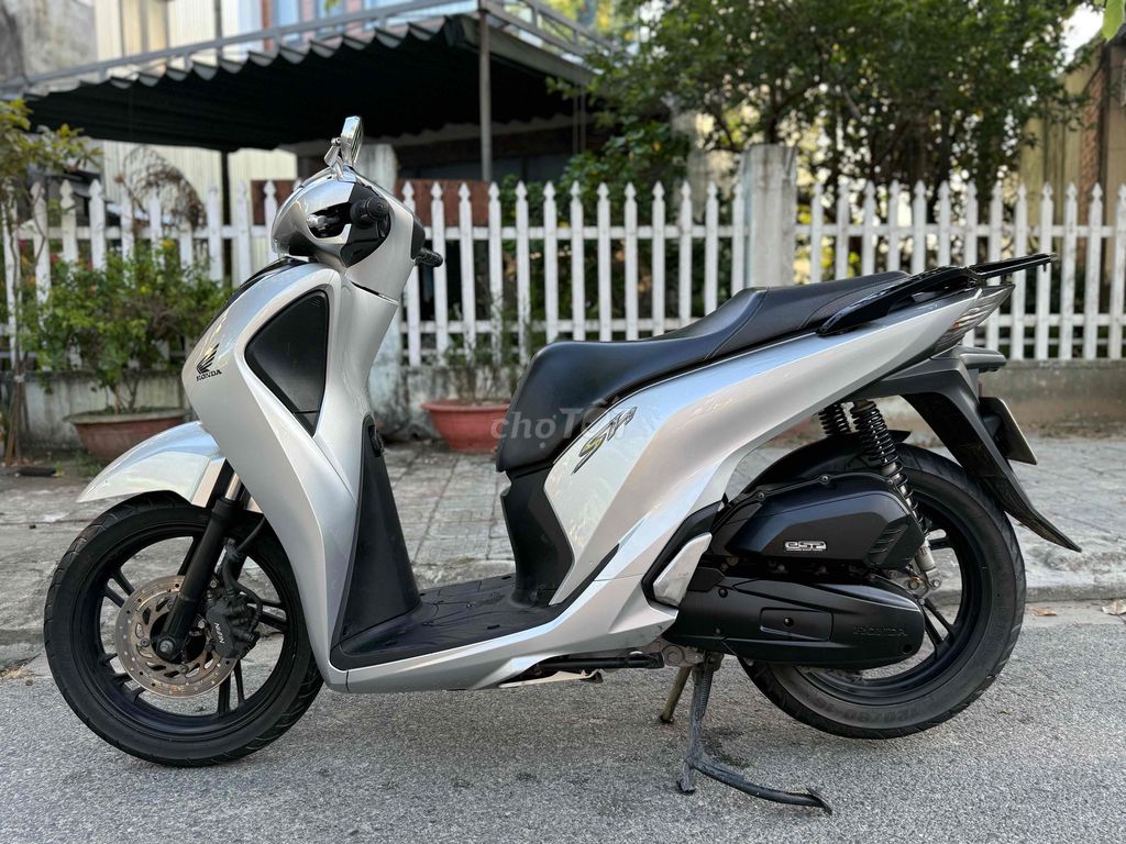 Honda SH 125 2019 B.số 43 Góp trả trước 15tr. Mua bán Xe máy tại Quận Liên Chiểu Đà Nẵng được đăng bởi Hòa Xe Máy Cũ hình 1