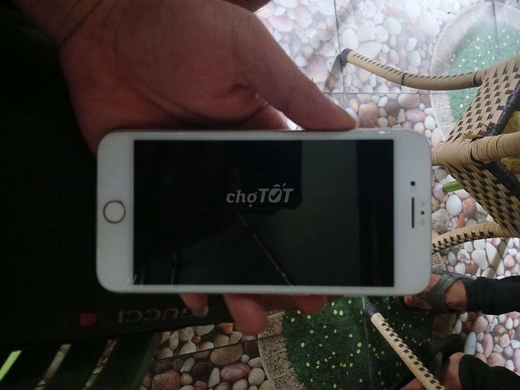IPhone 8 Plus 64GB Trắng quốc. Mua bán Điện thoại tại Quận Bình Tân Tp Hồ Chí Minh được đăng bởi V I N H hình 1