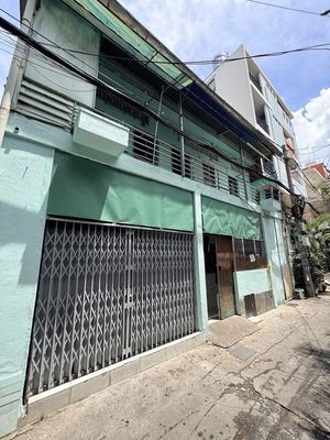 Góc, Hẻm xe hơi Nhật Tảo,ngang 9,79m, gần mặt tiền,chợ,chung cư