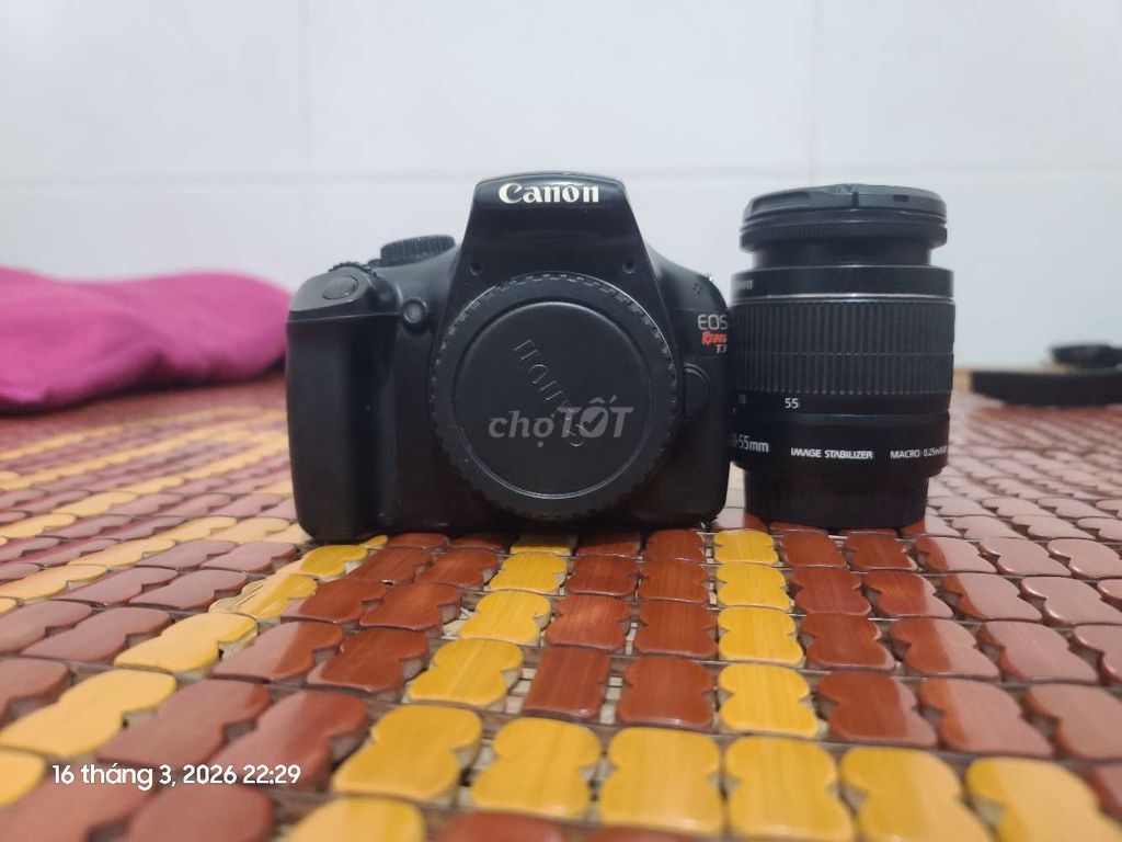 Máy ảnh Canon EOS Rebel T3 Đen. Mua bán Máy ảnh, Máy quay tại Huyện Phù Cát Bình Định được đăng bởi Vỹ Nguyen hình 1