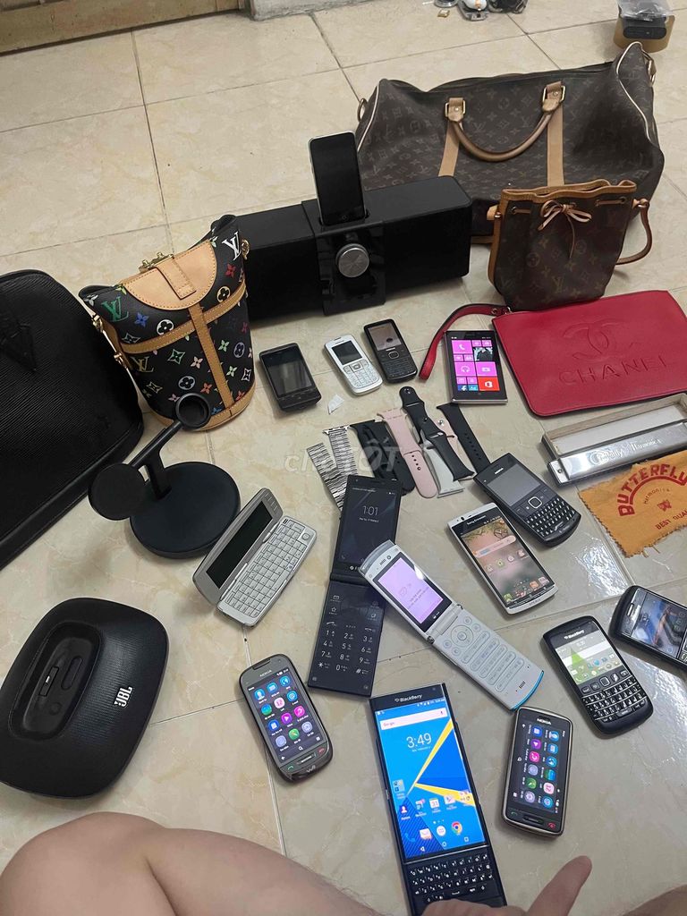 Dock logitech JBL iphone nokia sony túi LV chanel. Mua bán Phụ kiện (Màn hình, Chuột...) tại Quận Tân Phú Tp Hồ Chí Minh được đăng bởi Trương Hiệp hình 1