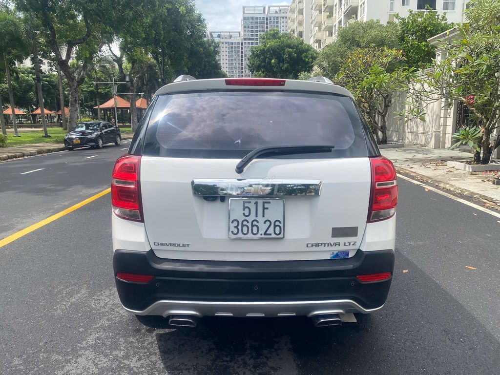 Gia đình đổi xe 4 chổ bán Chevrolet Captiva 7 chổ. Mua bán Ô tô tại Quận 7 Tp Hồ Chí Minh được đăng bởi Đặng Văn Lâm hình 2