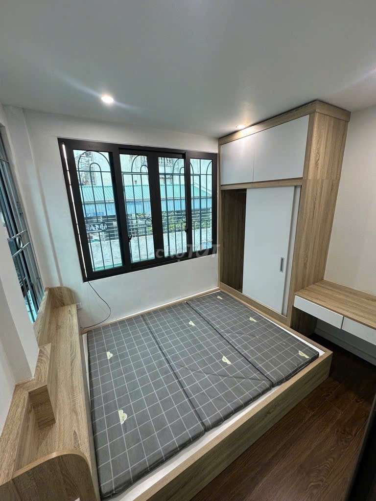 Bán nhà riêng sổ đỏ chính chủ phố hàng cháo quận đống đa 5 tầng 3,32. Mua bán nhà ở tại Quận Đống Đa Hà Nội được đăng bởi Kim Dung hình 4