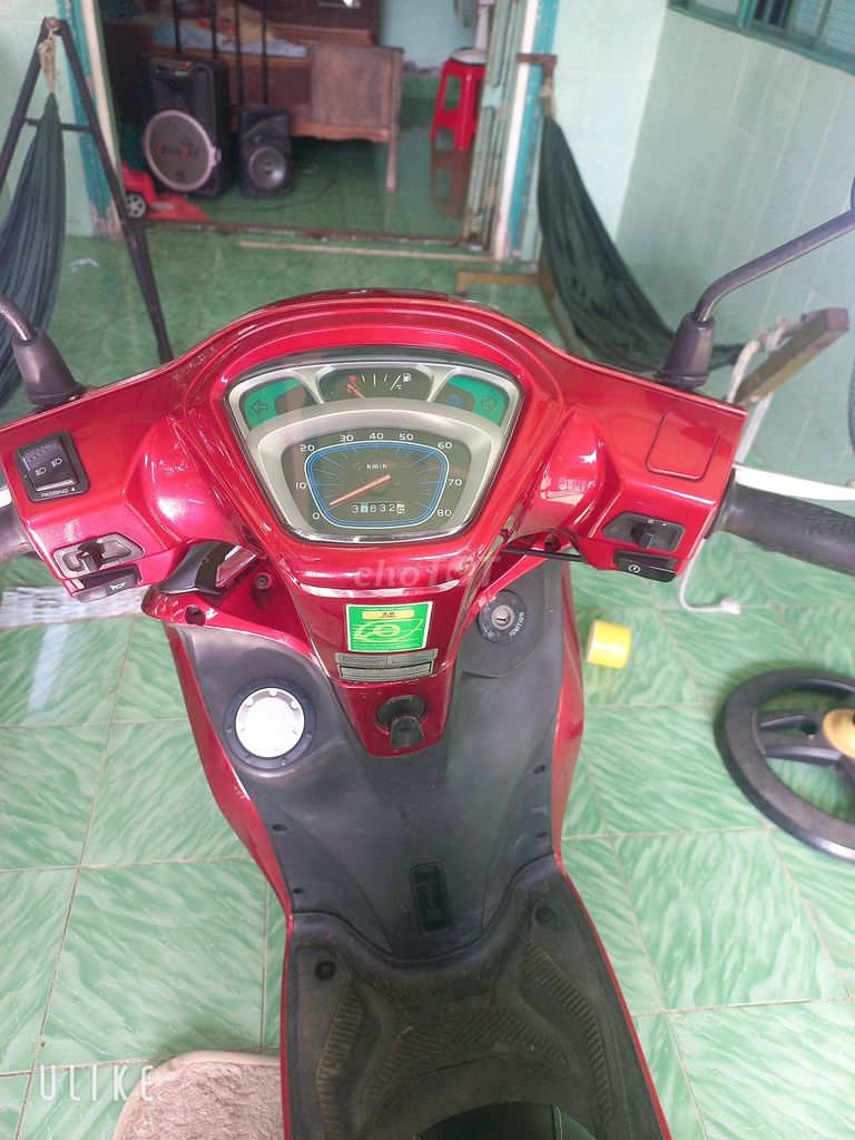 Kymco Candy Hermosa 50cc Đỏ. Mua bán Xe máy tại Huyện Thới Lai Cần Thơ được đăng bởi Nguyễn anh phương hình 4