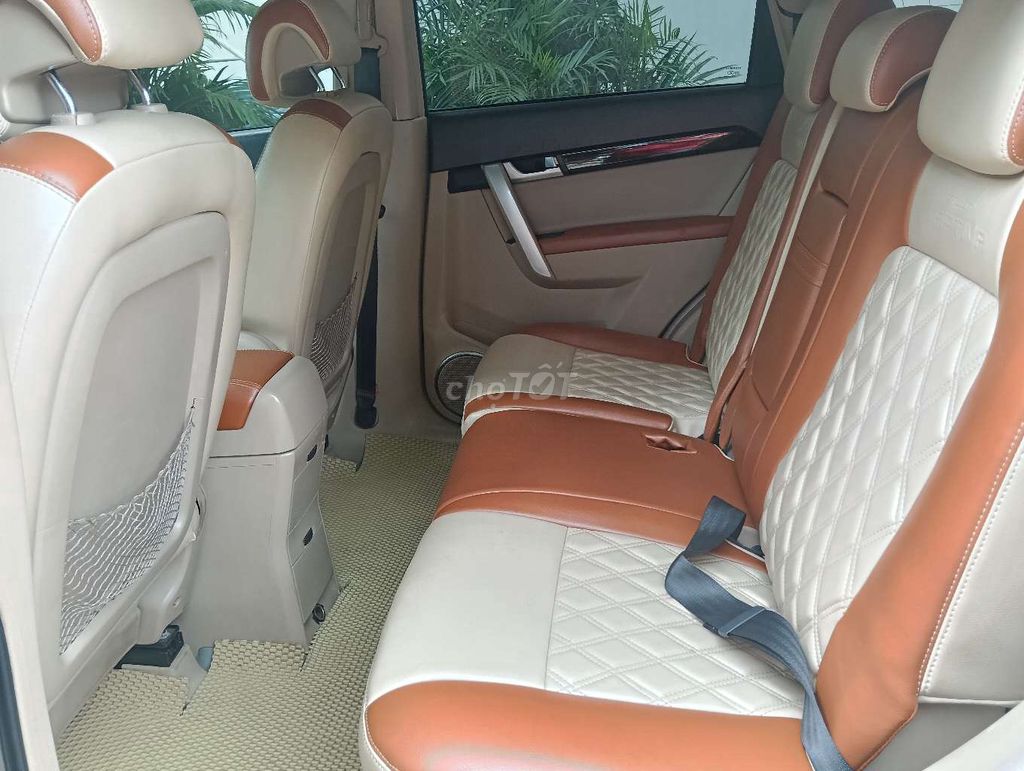 Chevrolet Captiva Vàng cát 7 chỗ. Mua bán Ô tô tại Thành phố Dĩ An Bình Dương được đăng bởi Trieu Nguyen hình 12